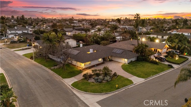 9538 Lubec Street, Downey, California 90420, 5 Bedrooms Bedrooms, ,2 BathroomsBathrooms,Single Family Residence,For Sale,Lubec,PW25002658