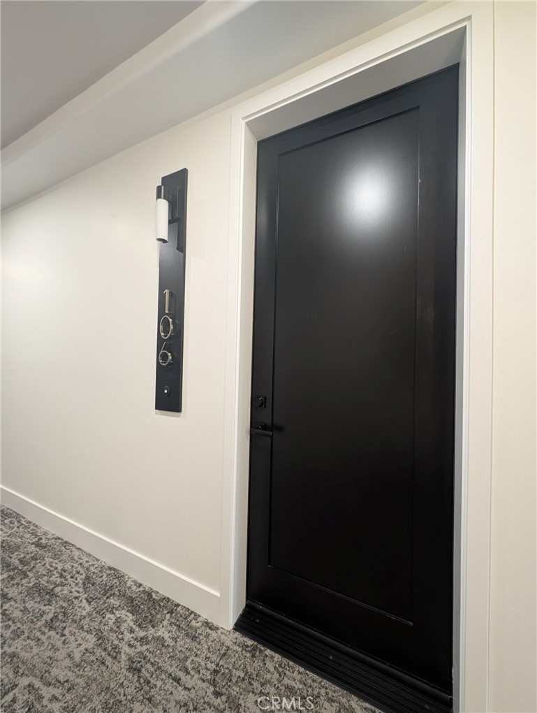 402 W Grand Avenue #106