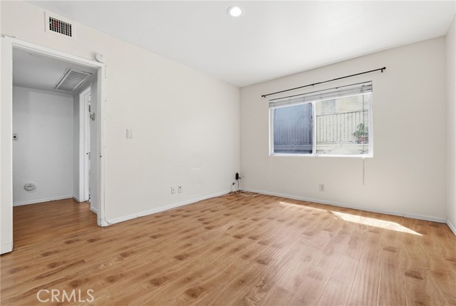 Detail Gallery Image 18 of 28 For 330 N Howard St #108,  Glendale,  CA 91206 - 2 Beds | 2 Baths