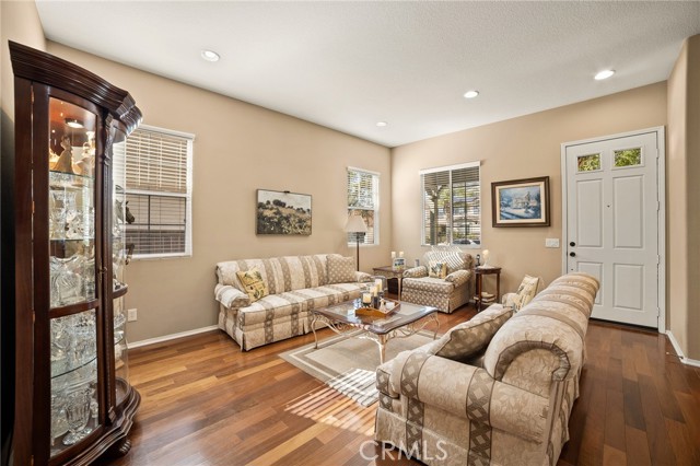 Detail Gallery Image 5 of 38 For 36326 Mustang Spirit Ln, Wildomar,  CA 92595 - 4 Beds | 3 Baths