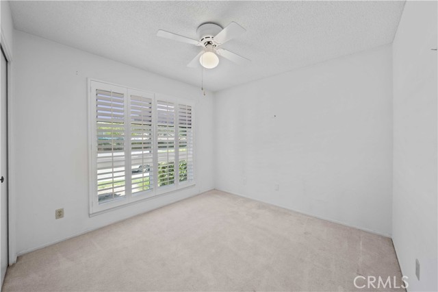 44150 30th W Street, Lancaster CA: https://media.crmls.org/medias/405c3afb-1369-4fec-95f6-e5263c2f8dff.jpg