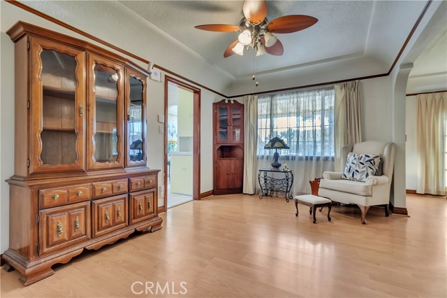 8148 Madison Avenue, South Gate CA: https://media.crmls.org/medias/405c8fd8-20ea-4af1-bf2c-b75317b91105.jpg