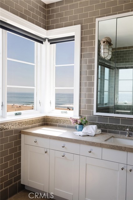 Detail Gallery Image 29 of 62 For 300 the Strand, Manhattan Beach,  CA 90266 - 4 Beds | 7/2 Baths