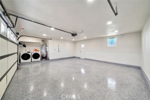 17121 Granada Lane, Huntington Beach CA: https://media.crmls.org/medias/405d493b-7794-40ae-9adf-18e9820f1240.jpg