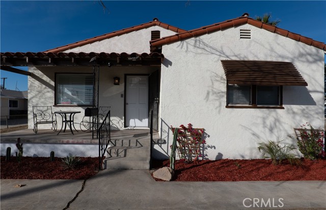 Detail Gallery Image 1 of 35 For 1195 N Rancho Ave, Colton,  CA 92324 - 3 Beds | 1 Baths