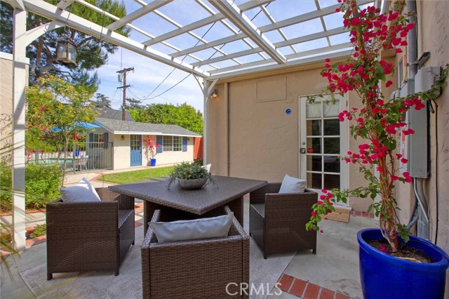1534 Idlewood Road, Glendale CA: https://media.crmls.org/medias/405dc73c-e08c-4e83-9f84-560e2e96c93c.jpg