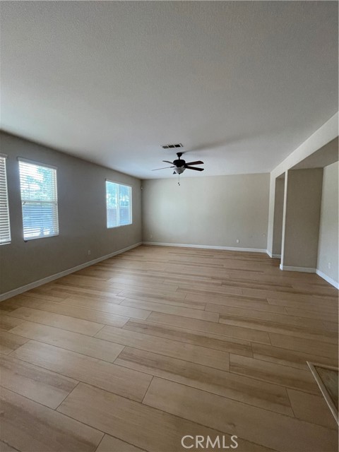 1321 Kendra Lane, Upland CA: https://media.crmls.org/medias/405ddcc0-b1b7-4e97-92ca-9289fe5c11fc.jpg