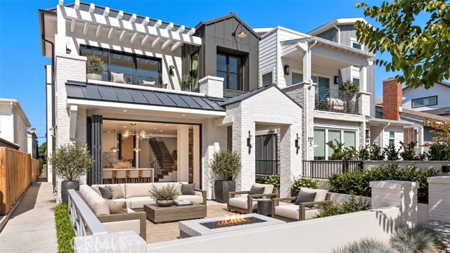 Front Image Thumbnail for CRLG26217750