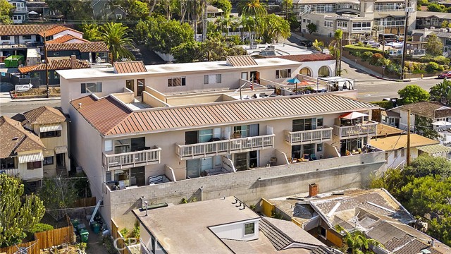 2037 S Coast, Laguna Beach CA: https://media.crmls.org/medias/405f4f17-0647-4877-80d2-0f34de97bfd6.jpg