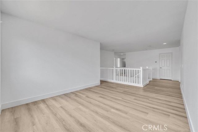 6556 Wells Springs Street, Eastvale CA: https://media.crmls.org/medias/405fd4d0-a23d-41da-84e1-497574eb78c2.jpg