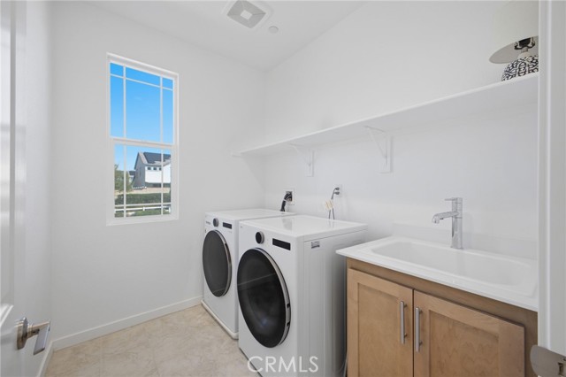 Image 21 of 75 For 32736 Brunello Way