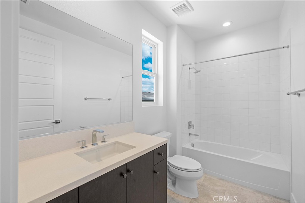 MLS #OC26146545 image #29