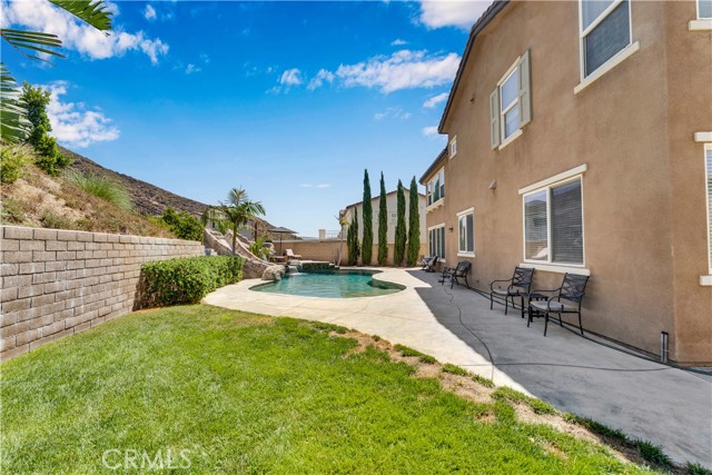 14668 Stageline Lane, Fontana CA: https://media.crmls.org/medias/40603ac3-f204-4776-a839-90887957e4cd.jpg