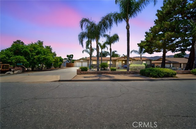 Detail Gallery Image 1 of 51 For 22135 Grove St, Wildomar,  CA 92595 - 4 Beds | 3 Baths