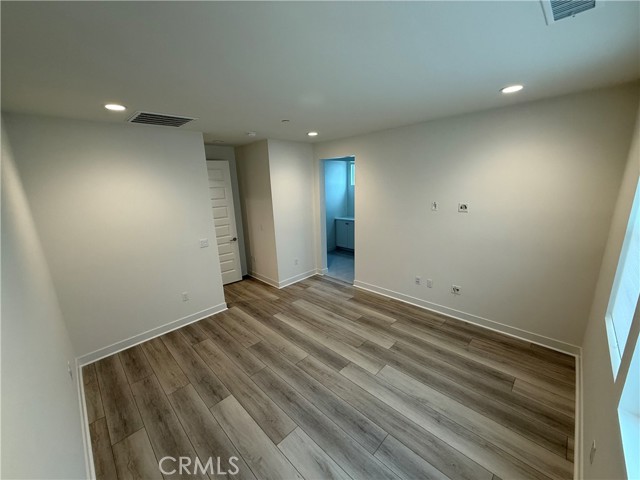 Detail Gallery Image 13 of 14 For 812 Jasper St, Rancho Mission Viejo,  CA 92694 - 4 Beds | 3 Baths