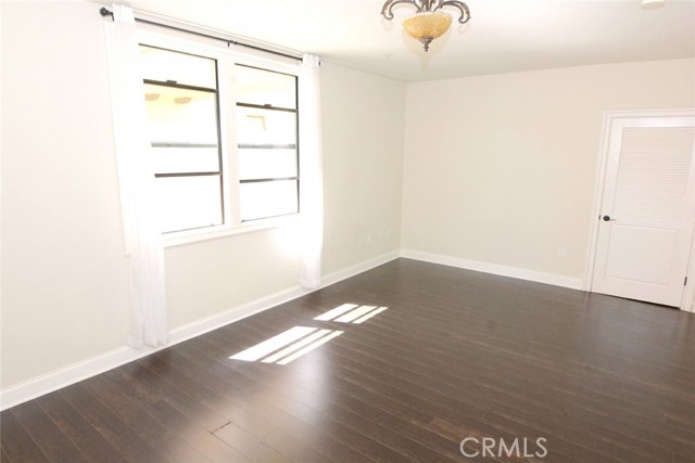 Detail Gallery Image 25 of 32 For 347 Milford St #102,  Glendale,  CA 91203 - 3 Beds | 3 Baths