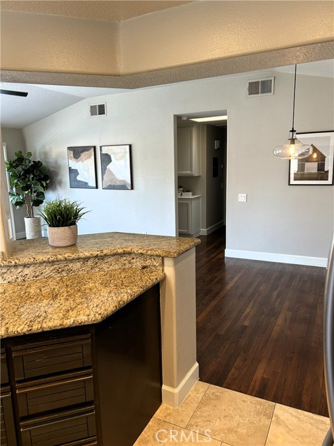 Detail Gallery Image 11 of 23 For 8070 E Goldenrod, Anaheim,  CA 92808 - 2 Beds | 2 Baths