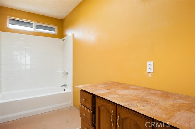 Detail Gallery Image 32 of 38 For 1050 Nice, Grover Beach,  CA 93433 - 5 Beds | 3 Baths