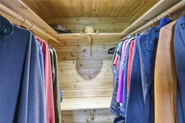 Detail Gallery Image 21 of 50 For 170 Fir Ter, Cedar Glen,  CA 92321 - 3 Beds | 2/1 Baths