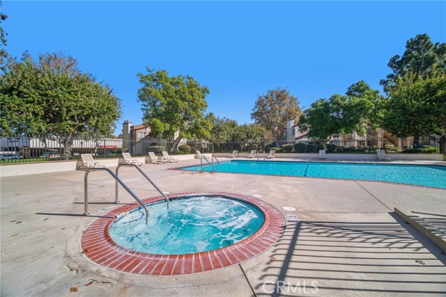 Detail Gallery Image 40 of 55 For 1730 Sinaloa Rd #308,  Simi Valley,  CA 93065 - 2 Beds | 1/1 Baths