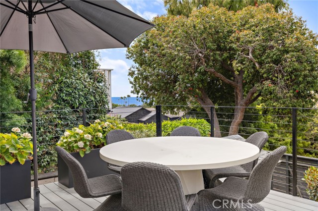 592 Bluebird Canyon Drive, Laguna Beach, California 92651, 3 Bedrooms Bedrooms, ,3 BathroomsBathrooms,Residential Lease,For Rent,592 Bluebird Canyon Drive,CRLG25084326