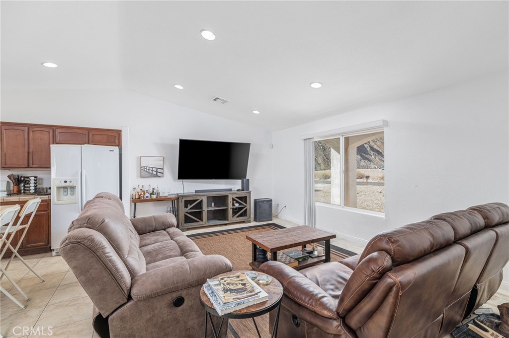 MLS #IV25250909 image #5