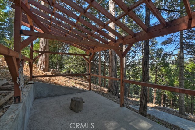 Detail Gallery Image 35 of 44 For 28545 Wabash Dr, Lake Arrowhead,  CA 92352 - 3 Beds | 2 Baths