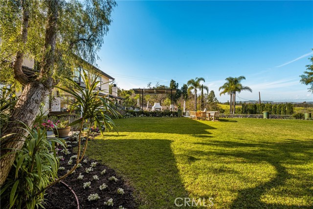 Detail Gallery Image 19 of 34 For 9821 Brentwood Dr, North Tustin,  CA 92705 - 3 Beds | 3/1 Baths