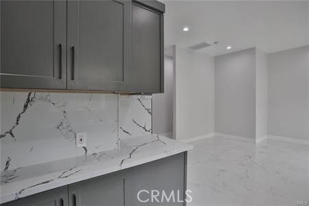 https://media.crmls.org/medias/406539b1-4586-4838-8635-6680c9358c90.jpg?preset=X-Large