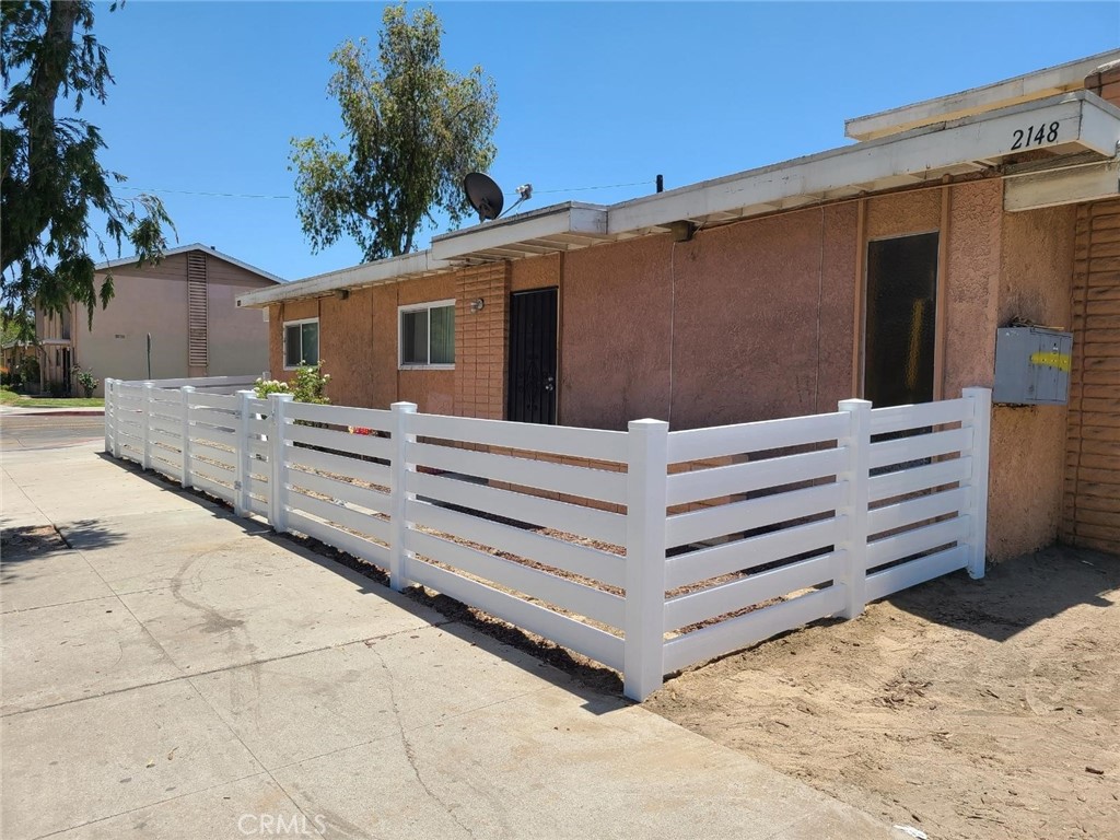 2148 W Alameda Avenue