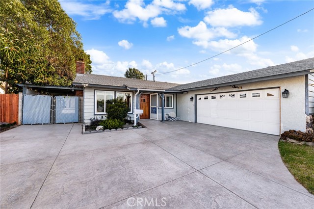 Detail Gallery Image 1 of 27 For 1048 Bluecrest St, Corona,  CA 92882 - 3 Beds | 2 Baths