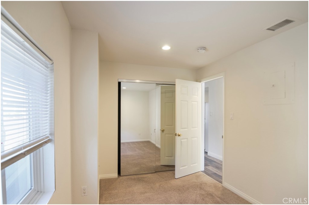 MLS #OC25246159 image #6