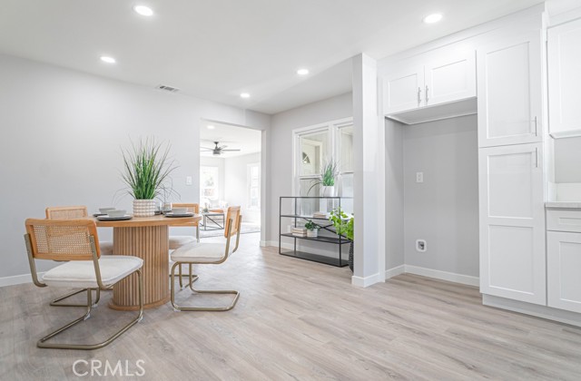 140 S Thompson Street, Hemet CA: https://media.crmls.org/medias/4066e873-3183-48a7-a2bc-e69b1a33f896.jpg