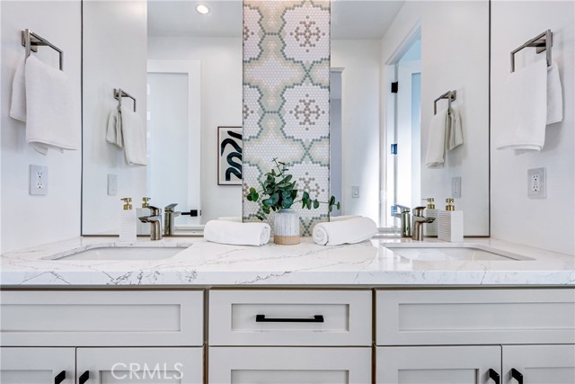 2619 Huntington, Redondo Beach, California 90278, 4 Bedrooms Bedrooms, ,3 BathroomsBathrooms,Residential,For Sale,Huntington,SB25268610 2619 Huntington, Redondo Beach, California 90278, 4 Bedrooms Bedrooms, ,3 BathroomsBathrooms,Residential,For Sale,Huntington,SB25268610