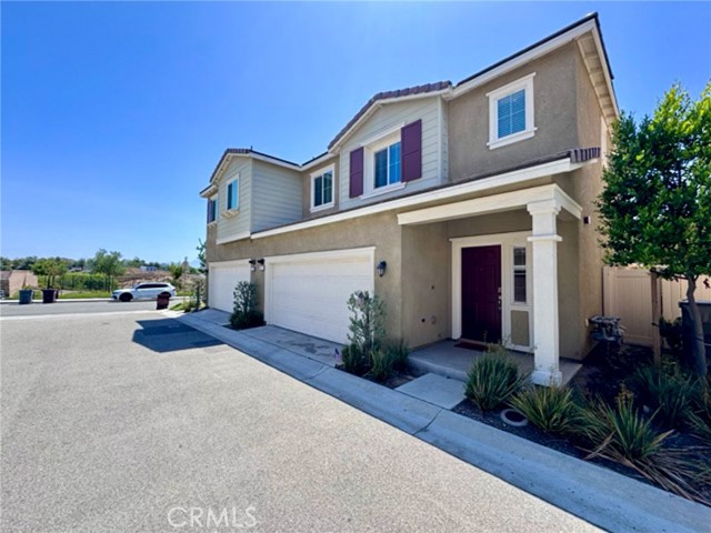 Detail Gallery Image 3 of 51 For 24325 Bay Laurel Ave, Murrieta,  CA 92562 - 3 Beds | 2/1 Baths