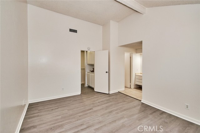 16459 Joy Street, Lake Elsinore CA: https://media.crmls.org/medias/406895fa-1758-49f0-9ec3-009a532158f3.jpg