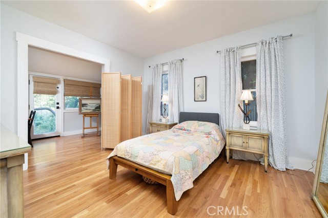 Detail Gallery Image 12 of 46 For 330 W 6th St, Claremont,  CA 91711 - 2 Beds | 1 Baths