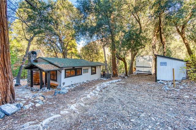 Detail Gallery Image 14 of 26 For 9287 Corral Rd, Forest Falls,  CA 92339 - 2 Beds | 1 Baths