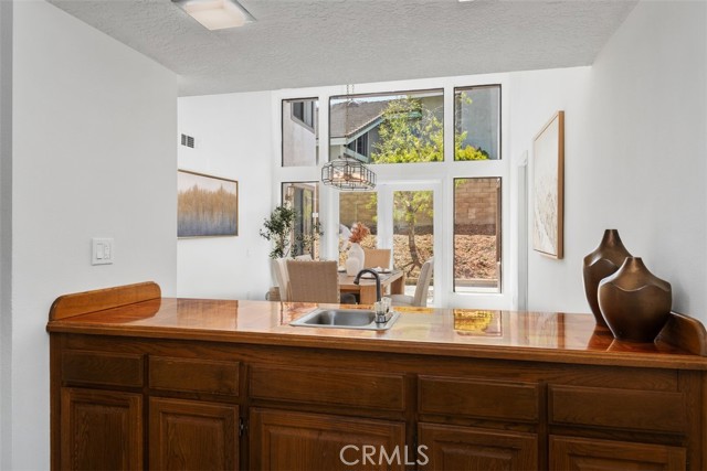 22571 Labrusca, Mission Viejo CA: https://media.crmls.org/medias/406a6fce-e84e-4942-8944-22bf13c8088c.jpg