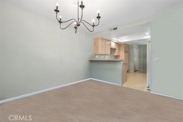 13562 Mahogany Place, Tustin CA: https://media.crmls.org/medias/406a7d58-a70e-4f53-91ea-8366edf87b56.jpg