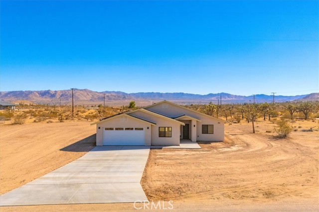 59323 Sunflower Dr, Yucca Valley, CA 92284