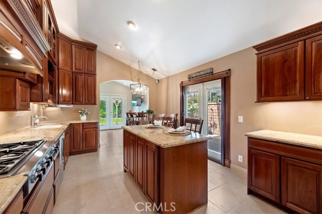 Detail Gallery Image 4 of 40 For 28382 Lanuza, Mission Viejo,  CA 92692 - 4 Beds | 2 Baths