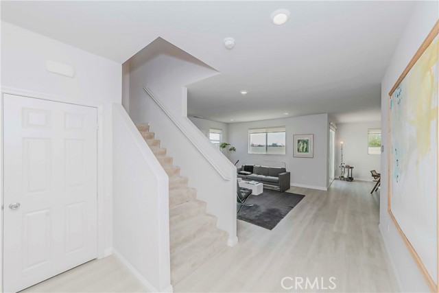 1202 Clipper Lane, Harbor City CA: https://media.crmls.org/medias/406d2bfb-41bc-4241-9cb7-acf7abaab605.jpg