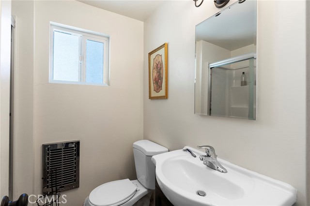 Detail Gallery Image 27 of 44 For 341 W Fairway Bld, Big Bear City,  CA 92314 - 3 Beds | 2 Baths