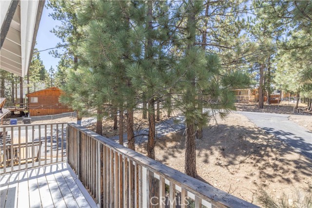 Detail Gallery Image 32 of 43 For 276 Stanford Way, Big Bear City,  CA 92314 - 4 Beds | 2 Baths