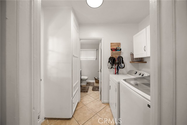 22353 Roscoe Boulevard, West Hills CA: https://media.crmls.org/medias/406e7df3-71e6-484a-9313-1ca3ffa772ff.jpg