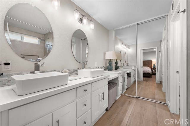 165 Church Place, Irvine CA: https://media.crmls.org/medias/406ec735-b55b-412a-9070-19d15b915736.jpg