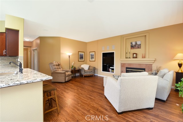 2898 Briarhaven Lane, Corona CA: https://media.crmls.org/medias/406f73b8-23b8-427b-9fd9-e3e4db4c52e3.jpg