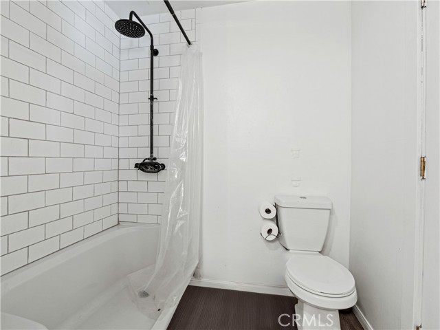 Detail Gallery Image 14 of 42 For 15221 Calle San Luis Potosi, Green Valley,  CA 91390 - 3 Beds | 2 Baths