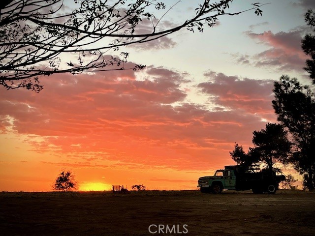 11055 Sunset, Banning CA: https://media.crmls.org/medias/407139c7-4651-4f70-8a68-2f6c7290545c.jpg